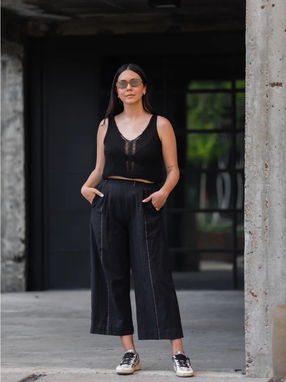 Liz Alig Katie Handwoven Cotton Cropped Pants - Black - Small
